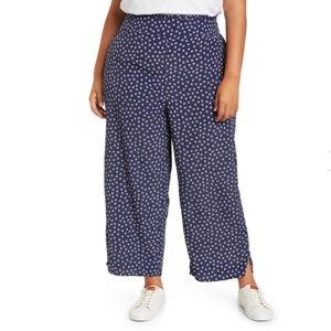 NWOT Sanctuary Shelly Daisy Print Pull-On Cropped Wide Leg Pants - Navy - XL